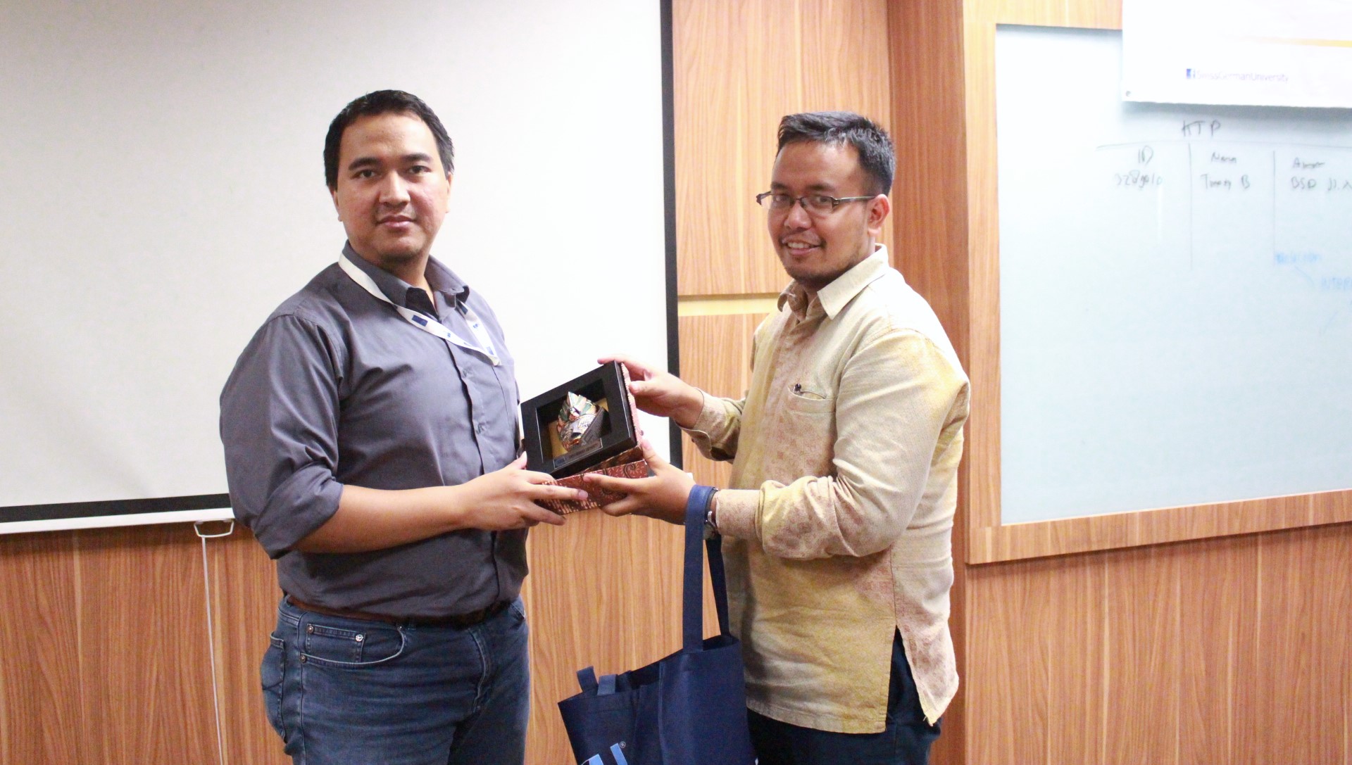 In Collaboration with Mediatrac, SGU Held a General Lecture for IT Students: How Big Data Transforms Business