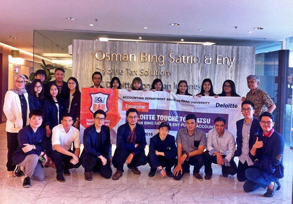 SGU Accounting Department Students Visited Deloitte Touche Tohmatsu Indonesia