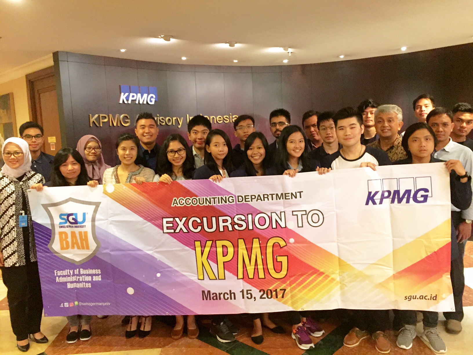 SGU Accounting Excursion to KPMG Audit Firm