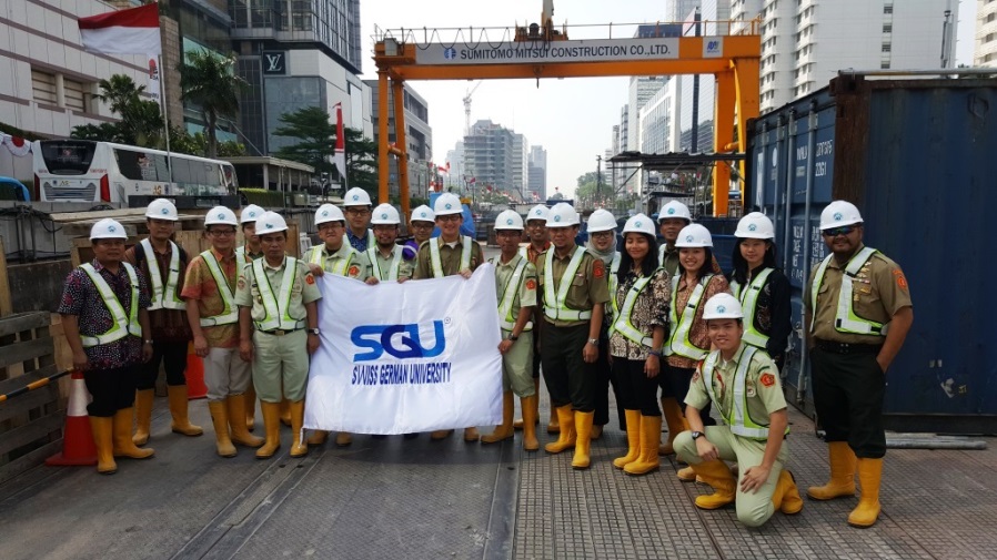 “Civitas Academica” of Swiss German University  paid a visit to the underground of Jakarta MRT Project