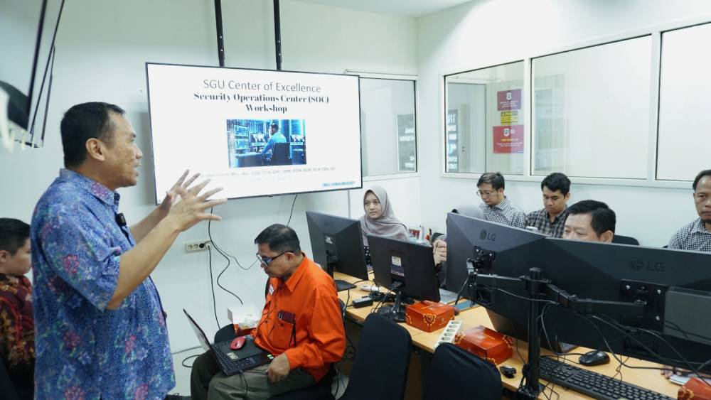 Strengthening Cybersecurity: SGU Hosts Workshop on Security Operation Centre (SOC) in Collaboration with ACAD – CSIRT