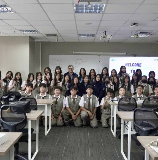 Mutiara Bangsa 2 School Students Explore University Life at SGU