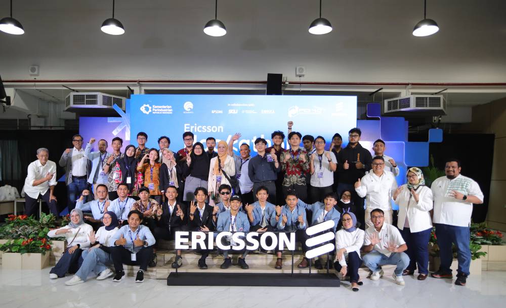 Smart Industry – Teknik Industri, Swiss German University Sebagai Wakil Akademisi dalam Penjurian Acara Ericsson Hackathon 2024