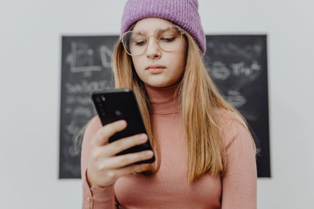The Decline of Attention Span in the Digital Era